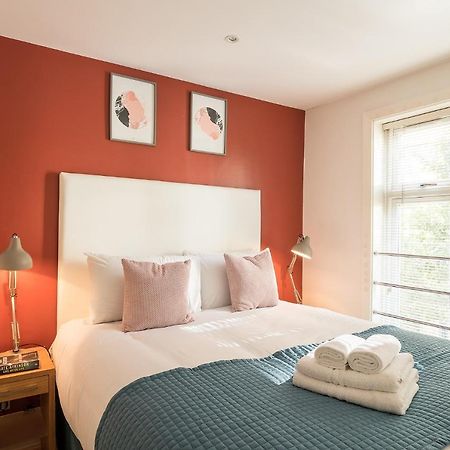 Fitzrovia - Charlotte Street By Viridian Apartments Londres Exterior foto