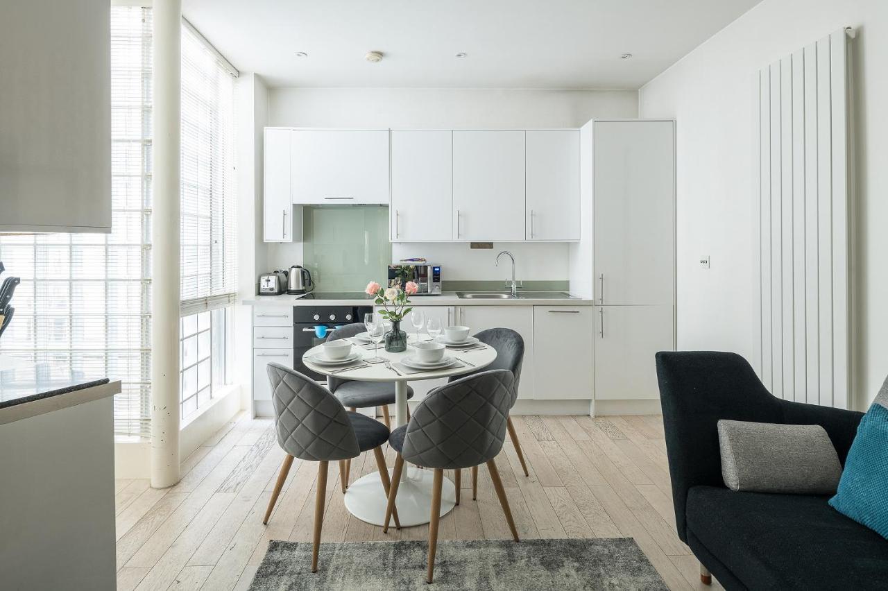 Fitzrovia - Charlotte Street By Viridian Apartments Londres Exterior foto